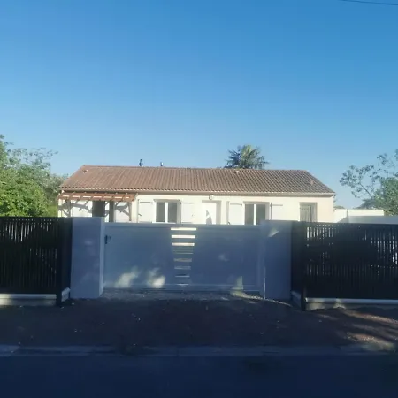 Villa A L'oréé Du Bois *
